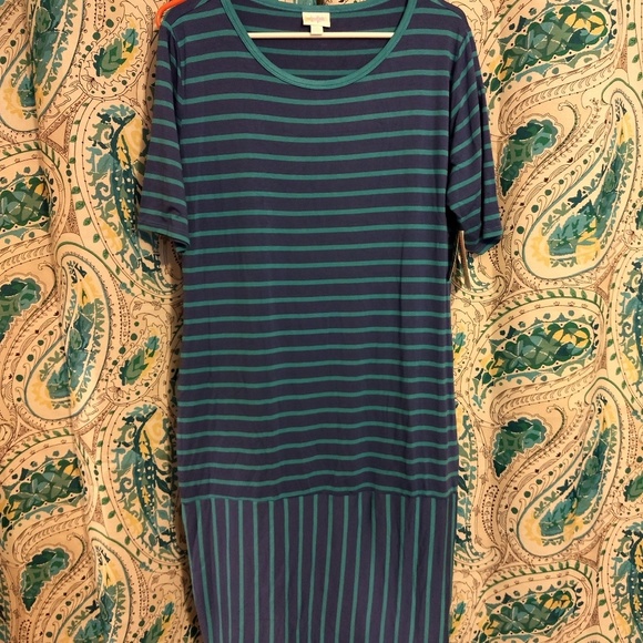 Lularoe Julia NWT - Picture 2 of 7